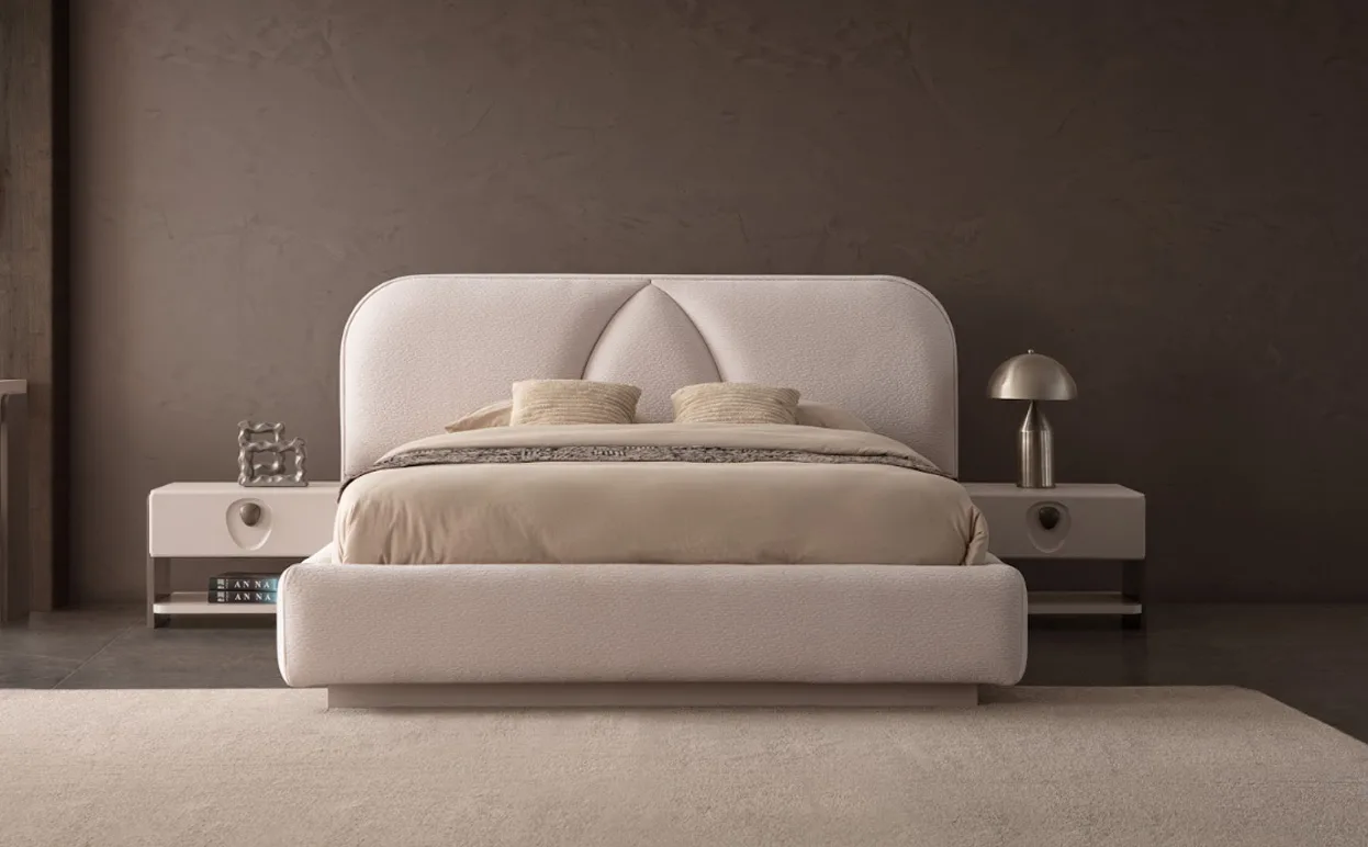 Lotus Başlıklı Karyola