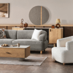 Gürgen ahşap dayanıklılığı, modern tasarım zarafeti ve yatak olabilen yapısıyla her eve konfor katan koltuk takımları.