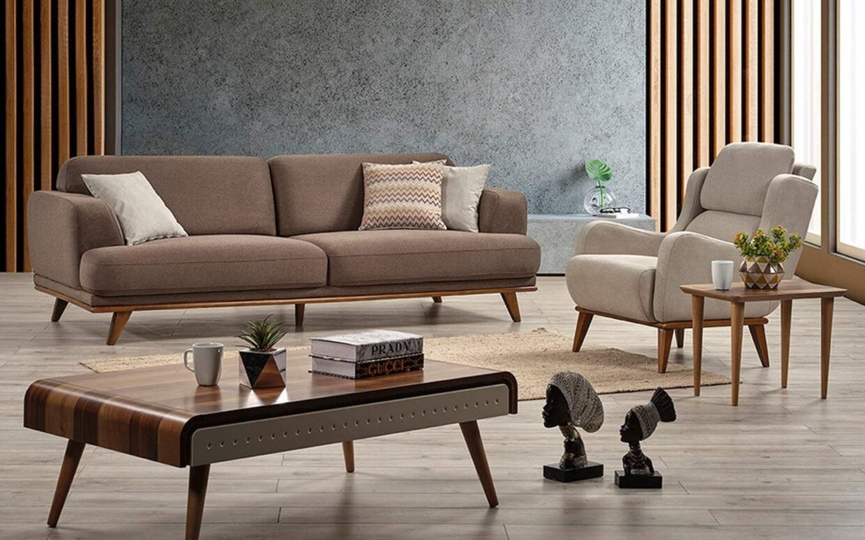 Şık, modern ve fonksiyonel! Gürgen ahşap kasa ve yatak olabilme özelliğiyle her zevke hitap eden koltuk takımları.