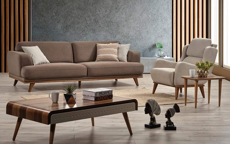 Şık, modern ve fonksiyonel! Gürgen ahşap kasa ve yatak olabilme özelliğiyle her zevke hitap eden koltuk takımları.