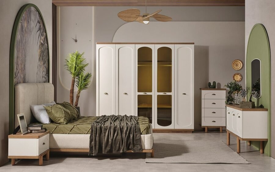 Yatak odalarımız estetik görünümüyle modern ev dekorasyonuna uyum sağlar. Bazalı yapısı ile eşyalarınızı düzenli şekilde saklayabilirsiniz. Dayanıklı iskelet sistemi uzun ömürlü kullanım garantiler.