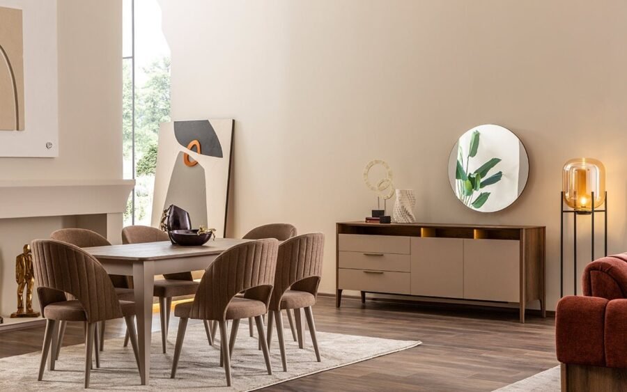 Modern çizgilerle tasarlanan lüks yemek odası, açılır masa fonksiyonu ve şık detaylarıyla evinize zarafet katıyor.