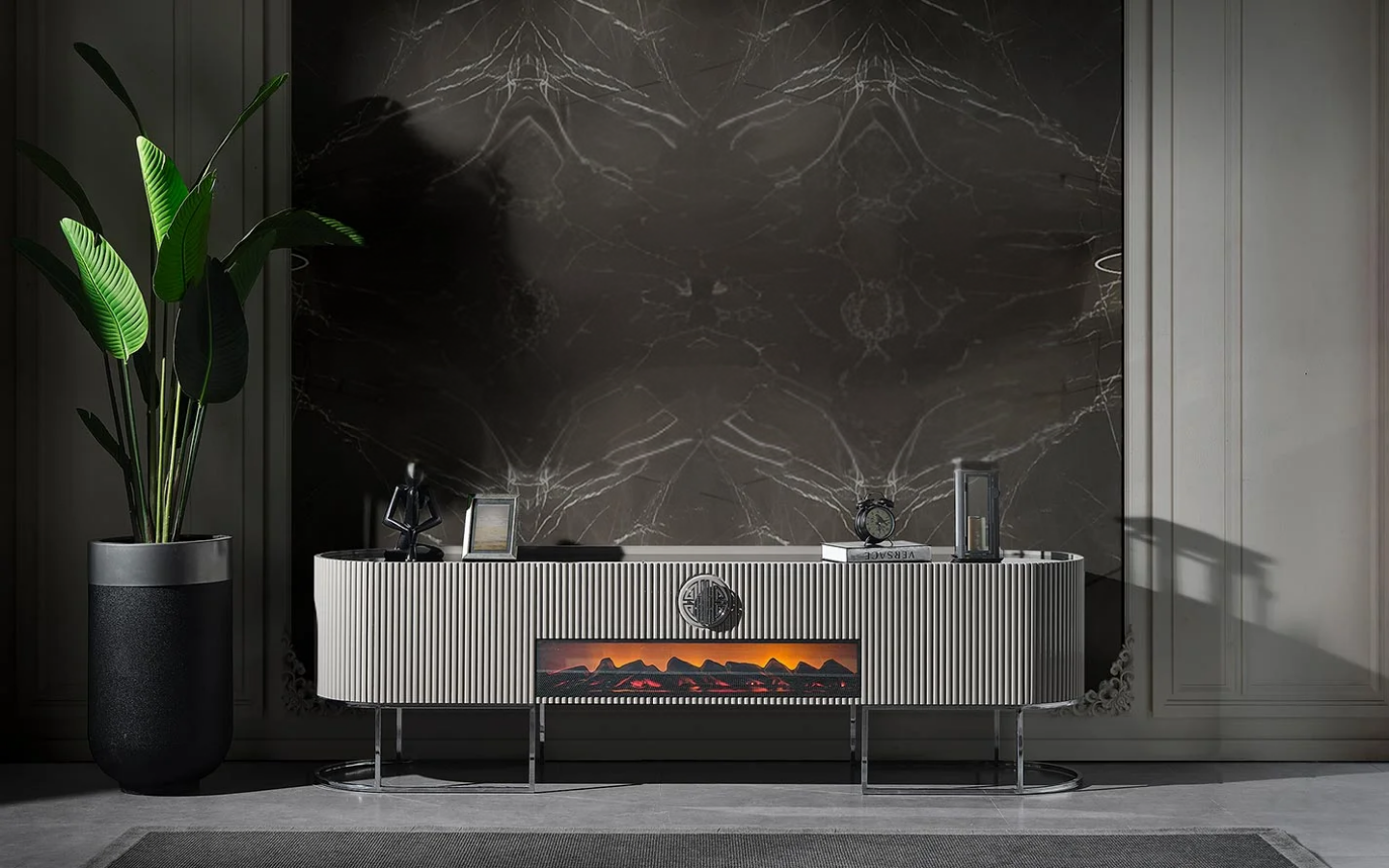 Gucci Duman Grisi Tv Sehpası